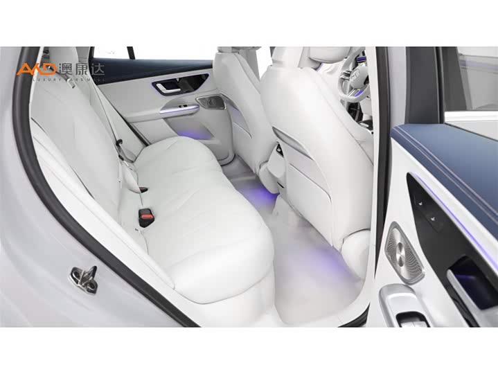 Фото 8 - Mercedes-Benz EQE SUV