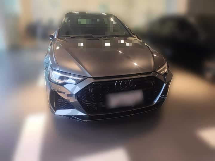 Фото 5 - Audi A6L