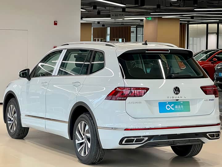 Фото 6 - Volkswagen Tiguan L Hybrid