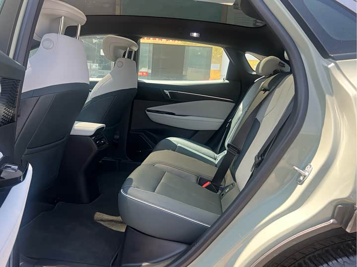 Фото 9 - Buick Electra E4