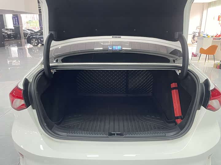 Фото 8 - Ford Focus