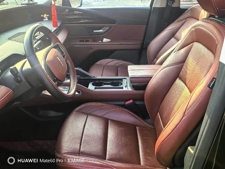 Фото 4 - Lincoln Nautilus