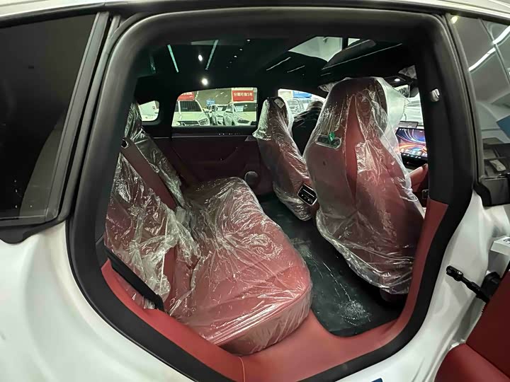 Фото 5 - Luxeed S7