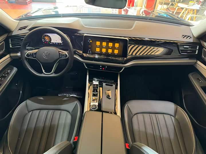 Фото 7 - Volkswagen Teramont Pro