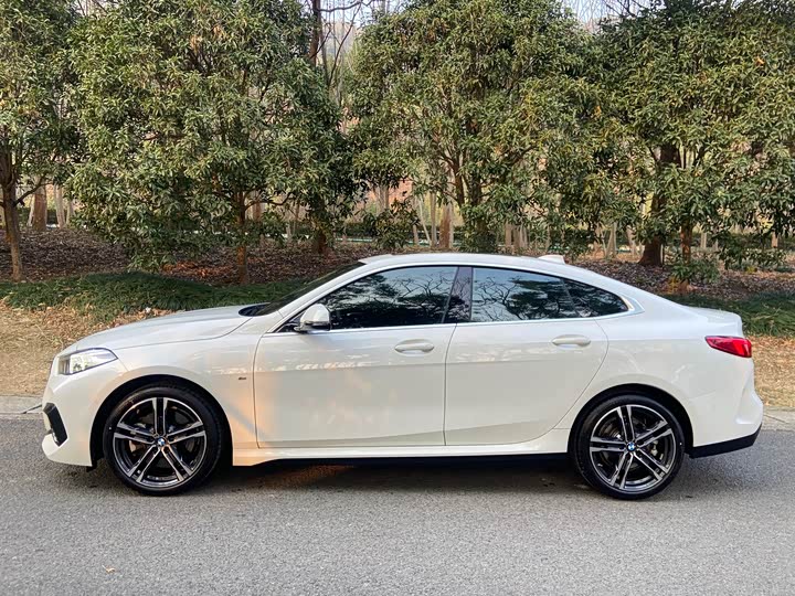 Фото 4 - BMW 2 Series