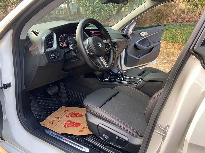 Фото 8 - BMW 2 Series