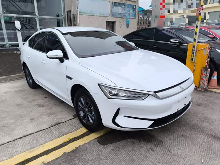 Фото 4 - BYD Qin Plus