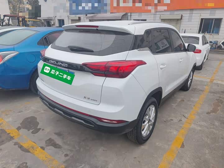 Фото 7 - Beijing X3