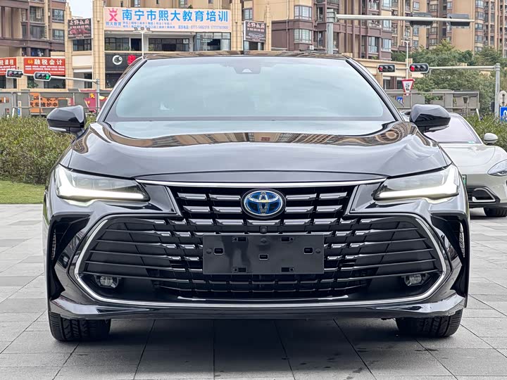 Фото 2 - Toyota Avalon