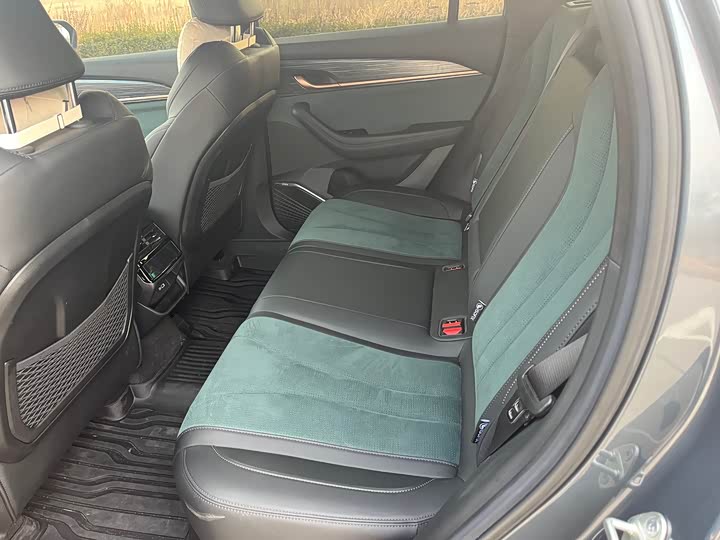 Фото 6 - Geely Monjaro Thor Hybrid