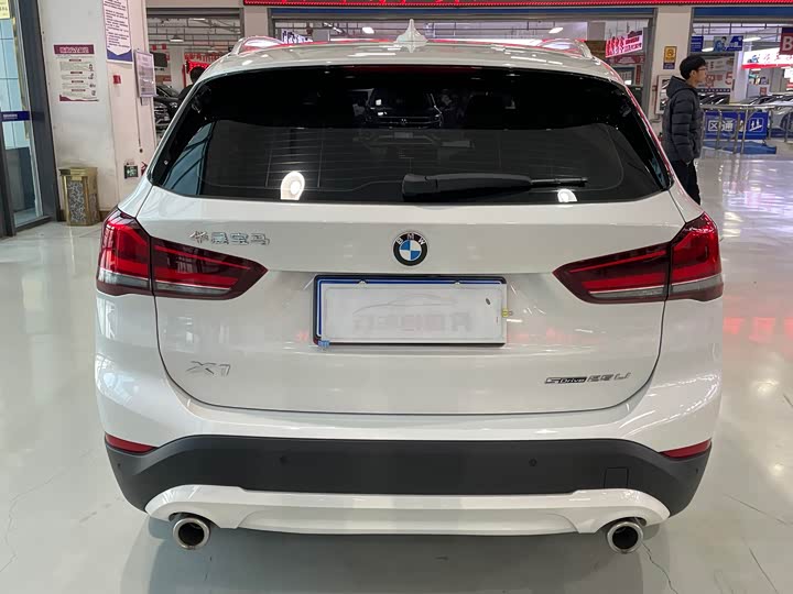 Фото 5 - BMW X1
