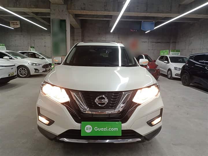 Фото 3 - Nissan X-Trail