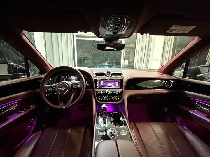 Фото 6 - Bentley Bentayga