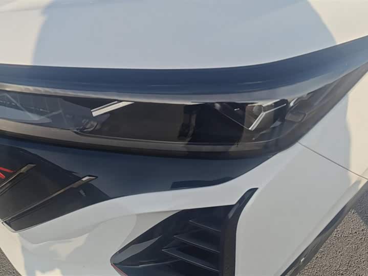 Фото 5 - Changan CS75 Plus