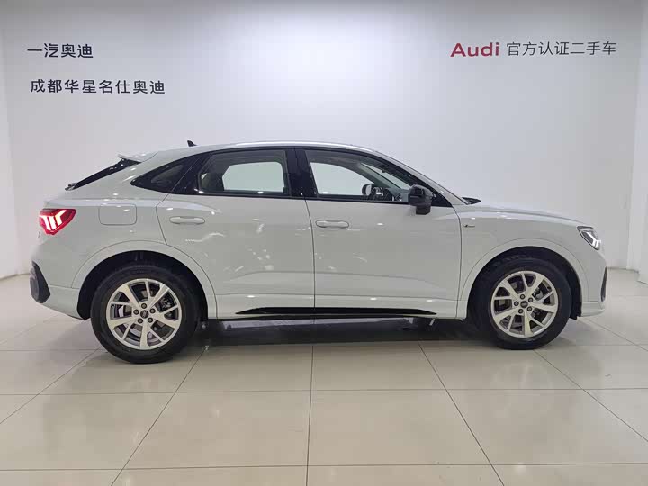 Фото 3 - Audi Q3 Sportback