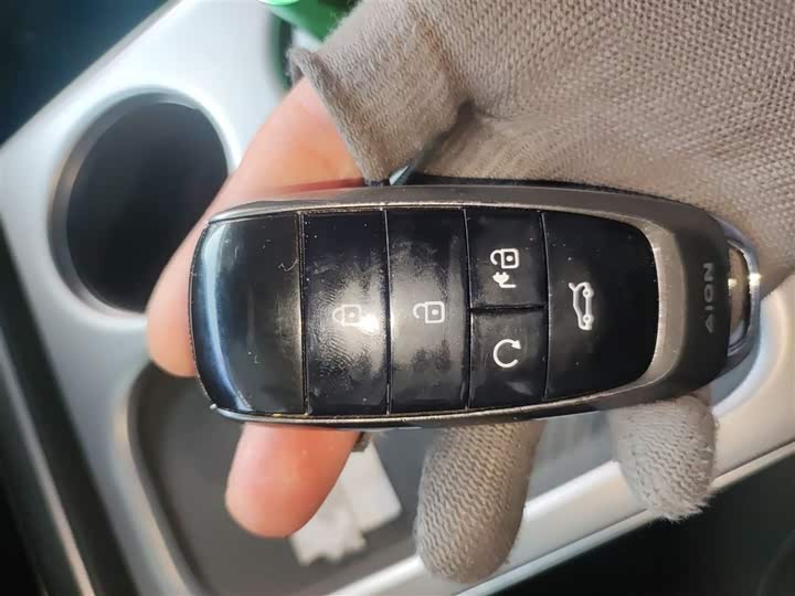 Фото 9 - GAC Aion Y