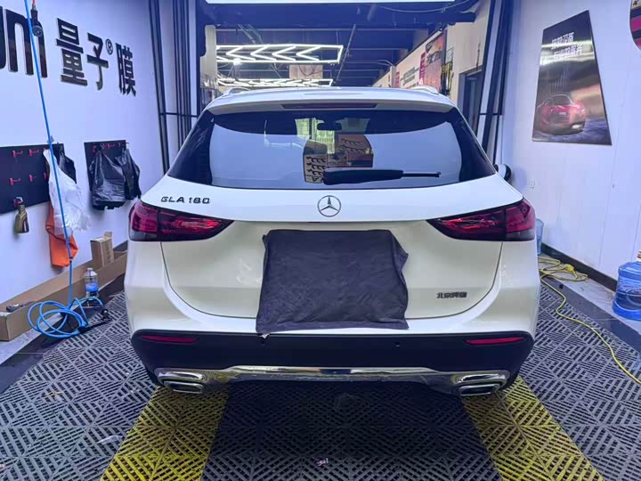 Фото 5 - Mercedes-Benz GLA-Class