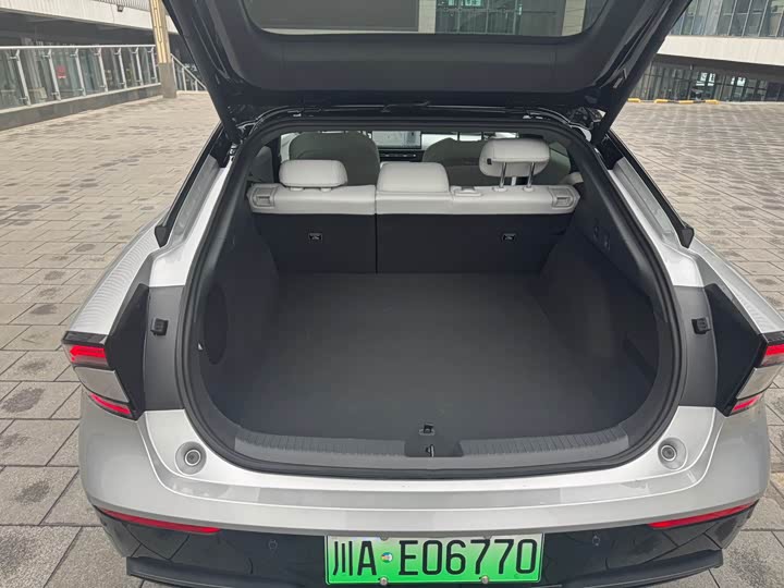 Фото 9 - XPeng F57