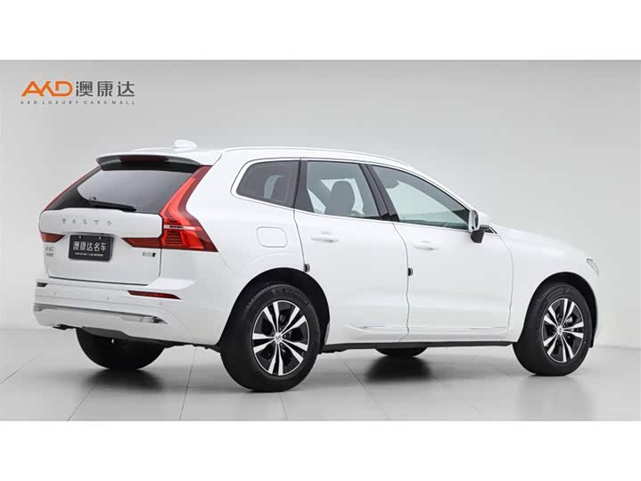 Фото 3 - Volvo XC60