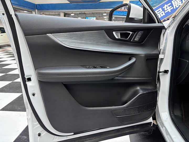 Фото 6 - Chery Tiggo 7 Plus