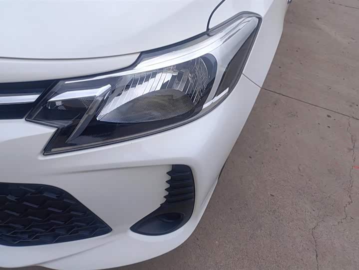 Фото 5 - Toyota Vios FS