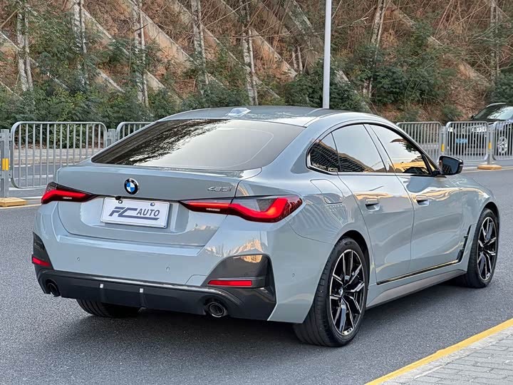 Фото 4 - BMW 4 Series