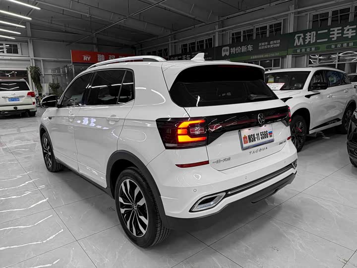 Фото 6 - Volkswagen Tacqua