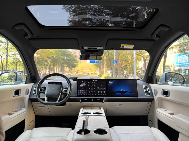 Фото 9 - LiXiang L9