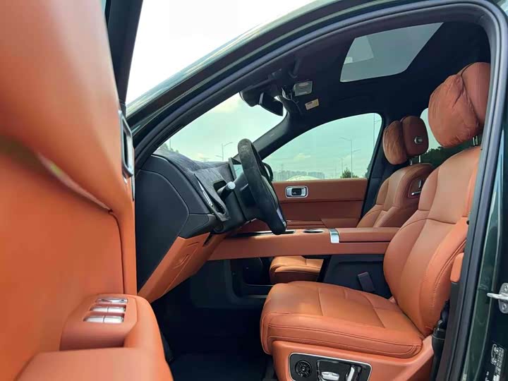 Фото 4 - LiXiang L8