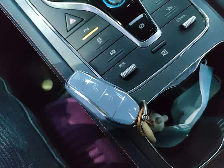 Фото 9 - BYD Yuan Plus