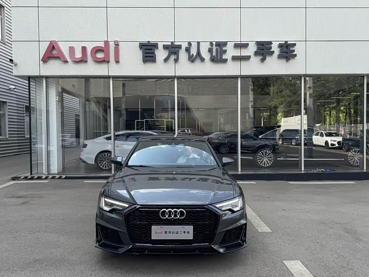 Фото 2 - Audi A6L