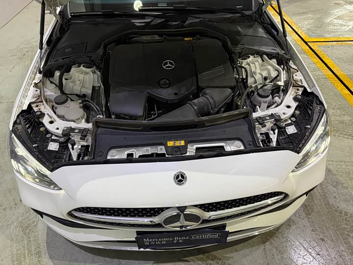 Фото 4 - Mercedes-Benz C-Class