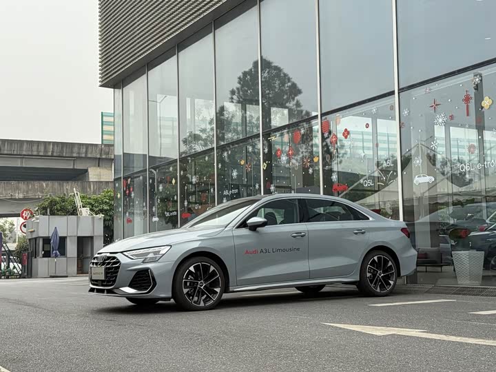 Фото 1 - Audi A3