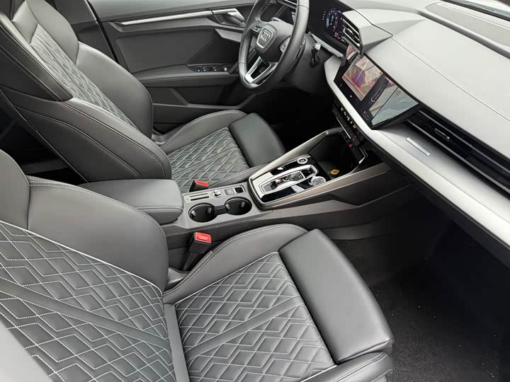 Фото 5 - Audi A3