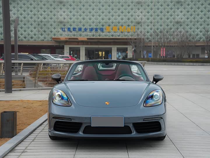 Фото 2 - Porsche 718