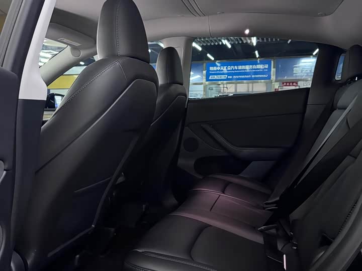 Фото 5 - Tesla Model Y