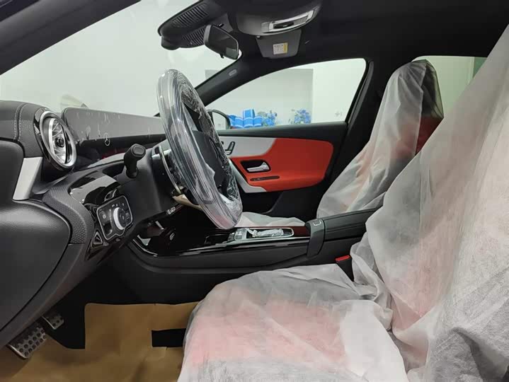 Фото 6 - Mercedes-Benz A-Class AMG