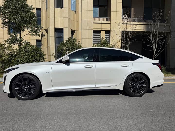 Фото 7 - Cadillac CT5