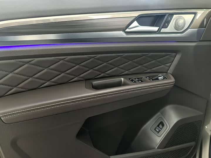 Фото 6 - Volkswagen Viloran