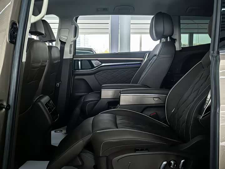 Фото 7 - Volkswagen Viloran