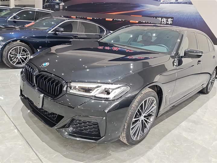 Фото 1 - BMW 5 Series