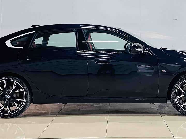 Фото 4 - BMW 2 Series