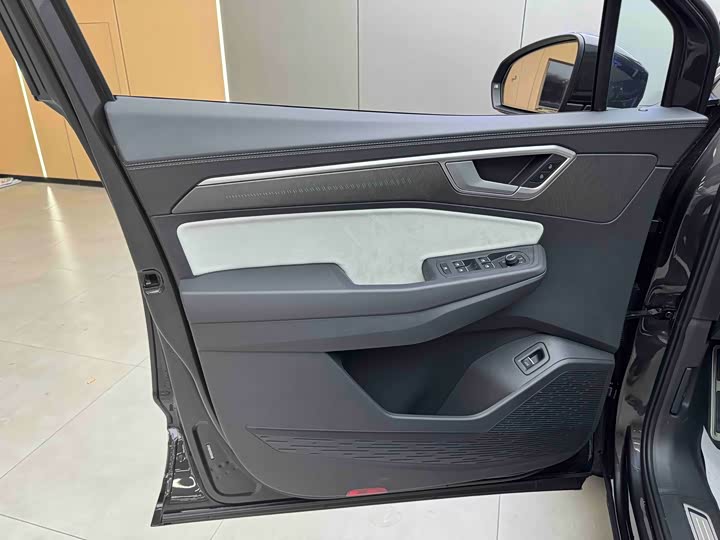 Фото 6 - Volkswagen Talagon