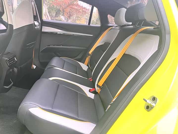 Фото 5 - MG Motor 5 Scorpio