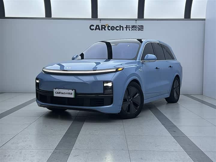 Фото 1 - LiXiang L8