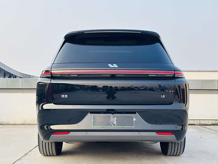 Фото 8 - LiXiang L8