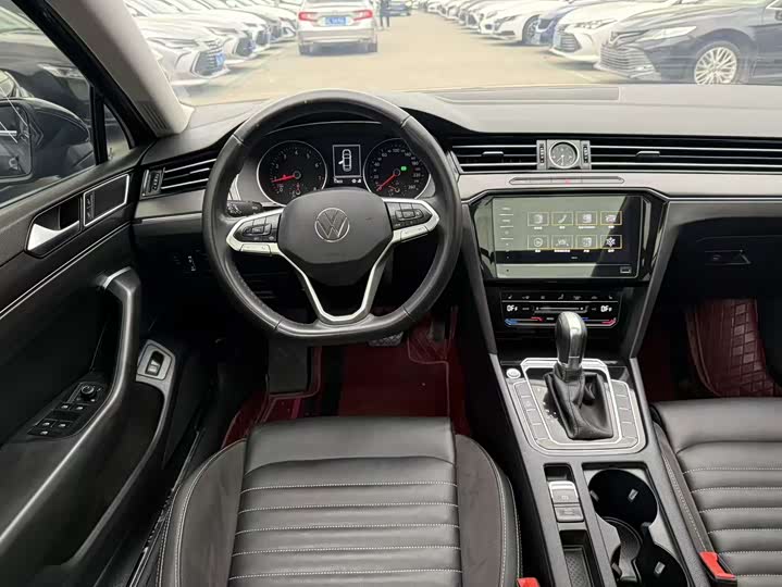 Фото 3 - Volkswagen Magotan