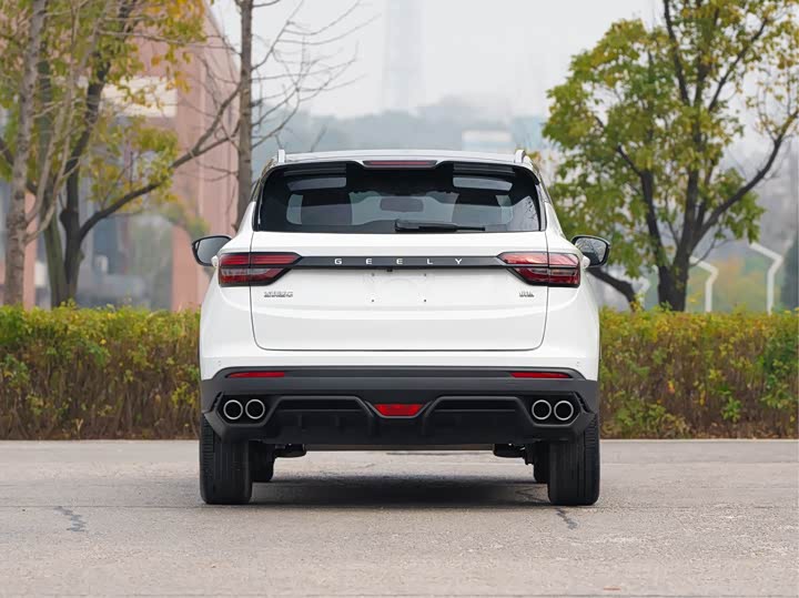 Фото 8 - Geely Coolray