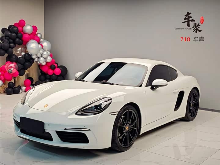 Фото 1 - Porsche 718