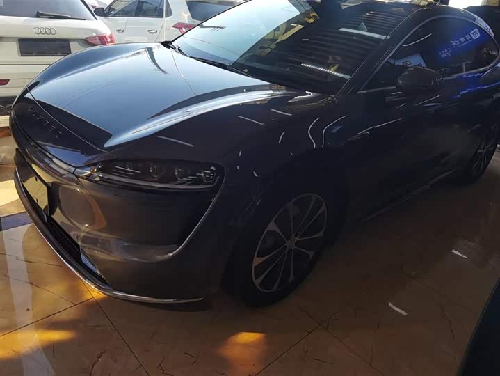 Фото 1 - Luxeed R7